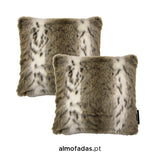 LOT 2X COUSSINS FURRY FAUX